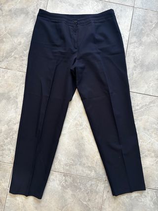 Conjunto 2 Pantalones y Falda T-46