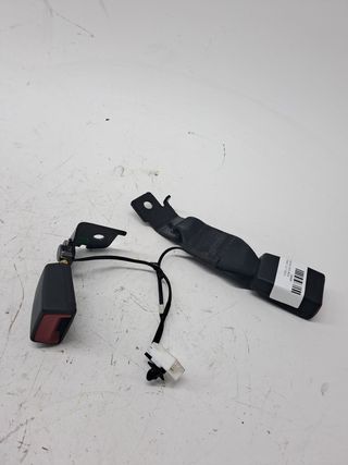 ENGANCHE CINTURON KIA STONIC 548686