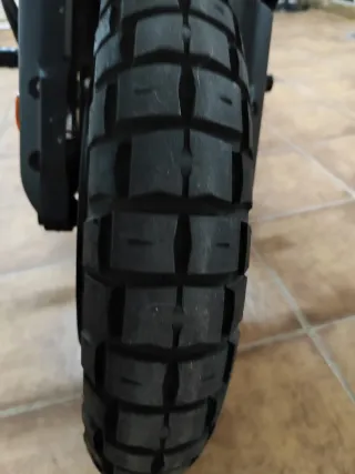 Husqvarna Svartpilen 401 2025