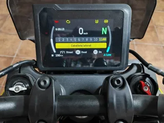 Husqvarna Svartpilen 401 2025