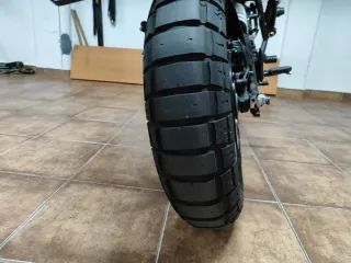 Husqvarna Svartpilen 401 2025