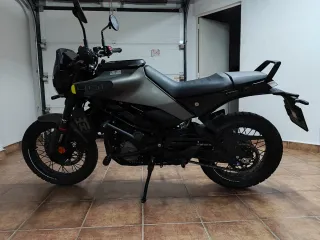 Husqvarna Svartpilen 401 2025