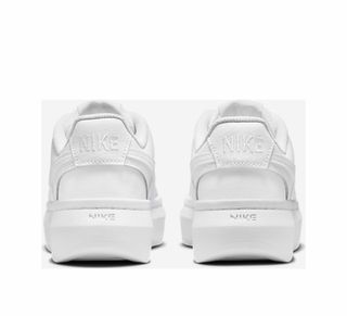 Zapatillas Nike Mujer tengo varias tallas