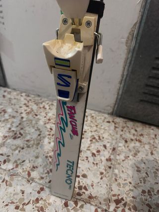 Esquís y botas infantiles