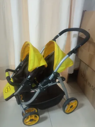 Silla de paseo Miyo doble amarilla
