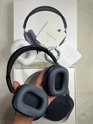 Airpods Max Medianoche
