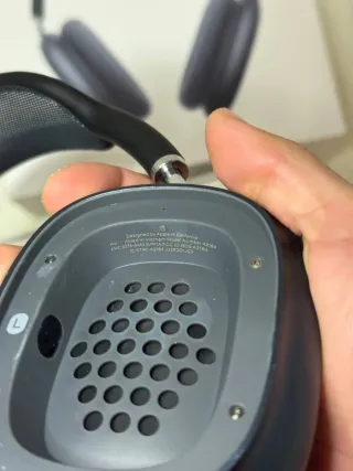 Airpods Max Medianoche