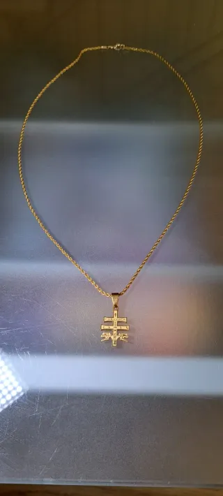 Collar Cruz de Caravaca Acero Inoxidable Dorado