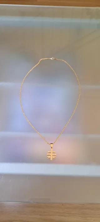 Collar Cruz de Caravaca Acero Inoxidable Dorado