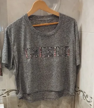 Camiseta Pepe Jeans gris con lentejuelas S