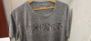 Camiseta Pepe Jeans gris con lentejuelas S