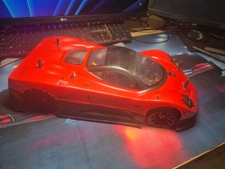 Coche de radiocontrol XRAY T4