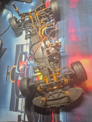 Coche de radiocontrol XRAY T4