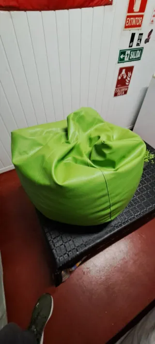 Puff Verde Piel Sintética