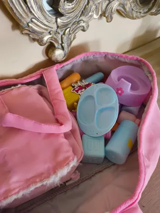 Cuna de juguete rosa