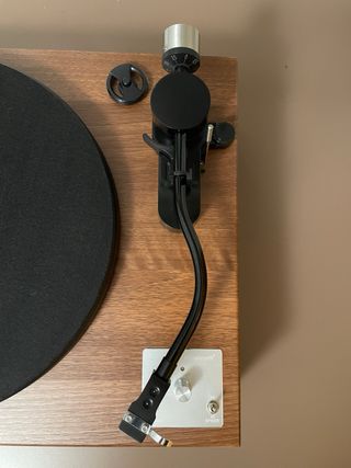 Tocadiscos Inves Hi-Fi V12 con garantía