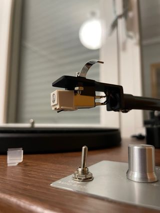 Tocadiscos Inves Hi-Fi V12 con garantía