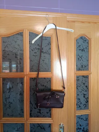 Bolso de mano marrón