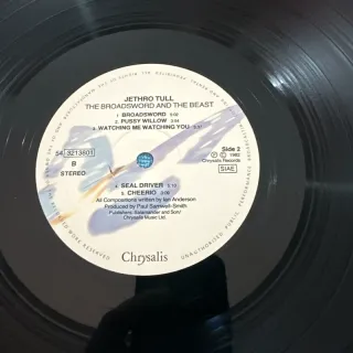 Jethro Tull Broadsword LP Vinile 33 rpm