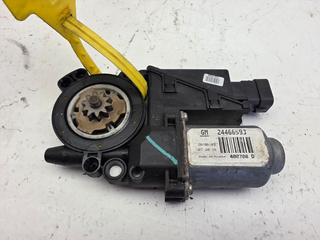MOTOR ELEVALUNAS DELANTERO IZQUIERDO OPEL CORSA C