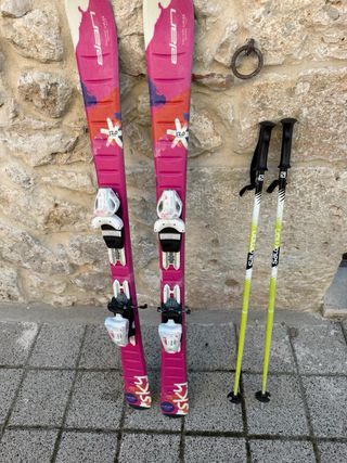 Esquís Elan para niño con bastones