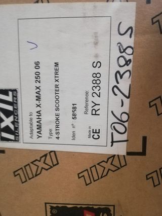 Escape IXIL Yamaha X-MAX 250 05-07