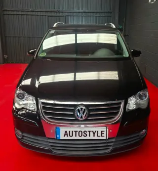 Volkswagen Touran 2.0TDI 170CV DSG NACIONAL