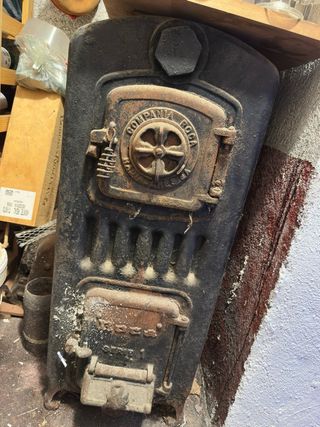 Caldera Hierro Fundido Compañía Roca