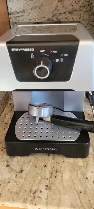 Cafetera Electrolux EasyPress