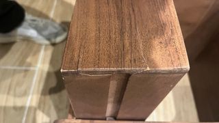 Mesita de noche de madera de acacia