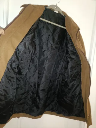 Cazadora tipo terciopelo marrón