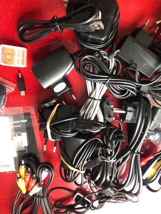 Cables y Cargadores Varios