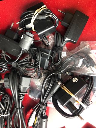 Cables y Cargadores Varios