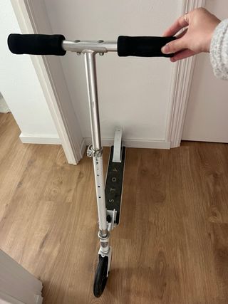 Patinete Stoy blanco poco usado