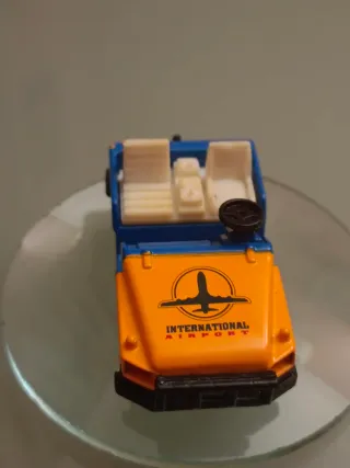 Coche de juguete International Airport