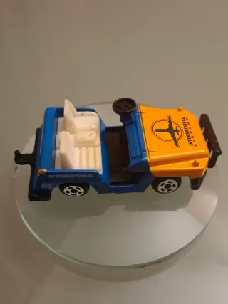 Coche de juguete International Airport