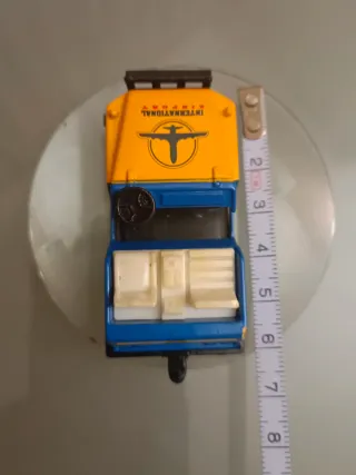 Coche de juguete International Airport