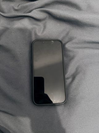 Iphone 13 128 gb buen estado.