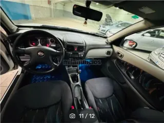 Nissan Almera 2001