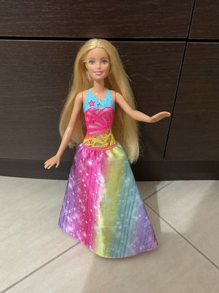 Barbie Principessa Pettina e Brilla