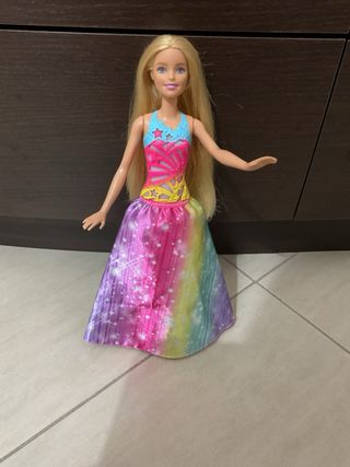 Barbie Principessa Pettina e Brilla