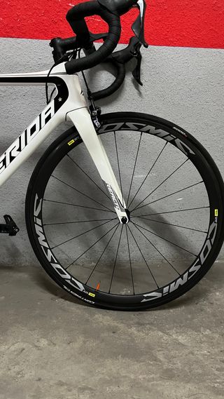 Bicicleta de carretera Merida Reacto 5000 ultegra