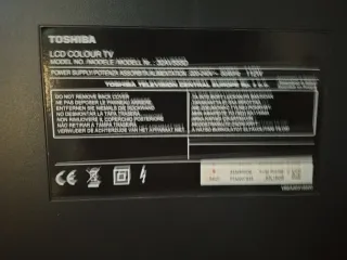 Televisor Toshiba REGZA Negro LCD de 32 pulgadas.