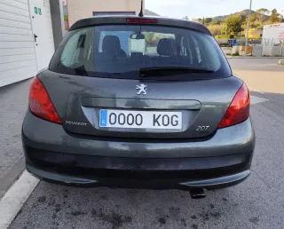 Peugeot 207 2006