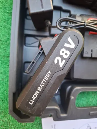 Taladro Atornillador Eléctrico con Accesorios