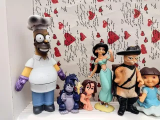 LOTE DE FIGURAS PVC MUÑECOS DISNEY