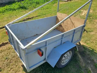 Remolque ligero metálico