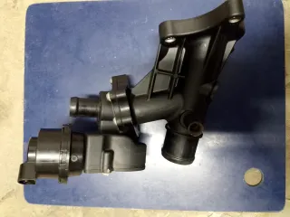 Caja de agua refrigerante Renault trafic 1,6 dci