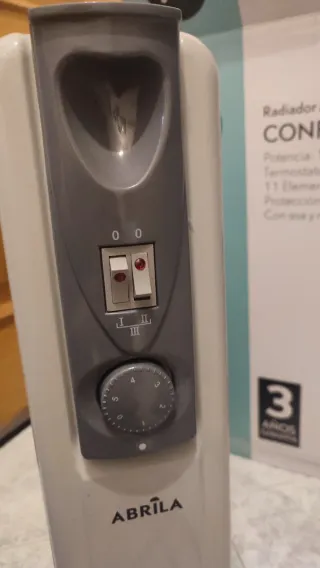 Radiador eléctrico ABRILA|Radiador de Aceite 2500W