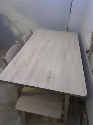 Mesa y 4 Sillas Cocina IKEA